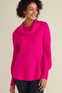 This luxe cashmere sweater-tunic is fashioned with a generous cowl neck, raglan sleeves, fitted cuffs, and a luscious drape. Just the casual-elegant touch over skinny pants and leggings. Our cashmere is 100% Mongolian with long, hand-brushed (not sheered) fibers known to be the softest kind, to pill less, and get softer with the years. Magenta Sweater Outfit, Magenta Sweater, Pink Peacock, Sweater Outfit, Sweater Tunic, Pants And Leggings, Soft Surroundings, Tunic Sweater, Cashmere Sweater