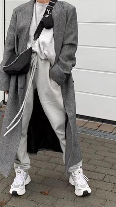 Stylish Winter Outfits, London Outfit, Mommy Style, Tomboy Style Outfits, Tomboy Fashion, ��가을 패션, Autumn Outfit, Mode Inspiration, Winter Fashion Outfits