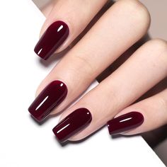 "From warm earthy tones to bold jewel tones, these early fall nail looks will elevate your style game. Which one is your favorite? 💅✨ #NailTrends #FallColors #NailGoals #NailObsessed #NailAddict #NailEnvy #NailSwag #NailGameStrong #NailGoals #FallNails" Best Matte Nail Polish, Rosewood Gel Nail Polish, Nails Gel Mat, Best Nails For Dark Skin, Nail Polish Color For Navy Dress, Opi Bogota Blackberry Gel Nail Polish, Wine Burgundy Nails, Suzi And The Artic Fox Opi Gel, Red Nail Polish For Fair Skin