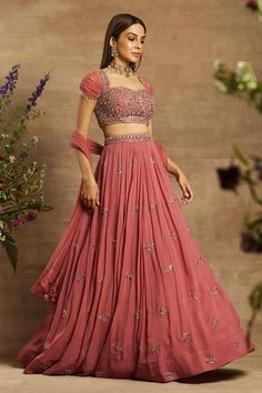 Lehenga Ideas, Engagement Lehenga, Lehenga Saree Design, Simple Saree Designs, Wedding Lehenga Designs, Lehenga Blouse Designs