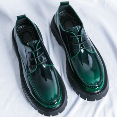 Men's Plus Size Green Chunky Leather Platform Shoes Lace Up Loafers                               �                                                      Product Description     US Shoe Size 9 Department Men Style Moccasin Color Black Brand Unbranded Type Casual Upper Material Faux Leather Business Formal Shoes, Lace Up Loafers, Oxford Shoe, New Mens Fashion, Shoes Lace, Green Shoes, Mens Green, Mens Plus Size, Formal Shoes