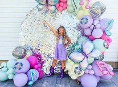 taylor swift kids birthday party decor ideas and inspiration, little girl birthday party theme ideas Taylor Swift Birthday Party, Kids Birthday Party Ideas, Girls Birthday Party Themes, Karaoke Party, Birthday Party Balloon