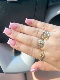 Shorties Nails French, Shorties Nails French Tip, Cutesy Nails, Shorties Nails, Pink French Tips, Acrylic Nails Nude, Nails French Tip, Henna Nails, Tapered Square Nails