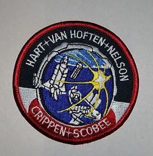 a patch with an image of a space shuttle and the words, har - van hoffennesson crew