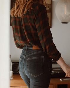 Swag Clothing, Fashion Thoughts, Fantasy High, Outfit Autumn, Nancy Drew, Post Apocalypse, School Aesthetic, Mode Inspo, Looks Style