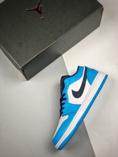 Air Jordan 1 Low ” UNC” White/University Blue-Black Walk the talk and make a statement with our top-quality Sneakers. Shop now and step up your shoe game! Please carefully choosing the size number according the size chart as we CAN NOT offer return or refund if you choose a wrong size.The product need 3-5 business days to check the quality before shipping.Our High Quality Shoes models are various, please contact to our support to ask for the model you need.Because each device displays a different color. Therefore, the actual color of the item may not be 100% the same as [...] Air Jordan 1 Low Unc, Jordan 1 Milan, Air Jordan 1 Dior, Jordan 1 Dior, Jordan 1 Low Unc, Walk The Talk, Jordan 1 Blue, Blue Chill, Jordan 1 Black