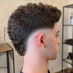 Skin Fade Hairstyle, Boys Cut, Crew Cut Haircut, Young Men Haircuts, Men Fade Haircut Short, V Hair, Men Haircut Curly Hair, Best Beard Styles, The Fade