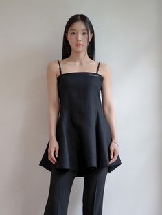 Composition : COTTON 40%, LINEN 30%, RAYON 30%Color : Black_S, Black_MCountry of Origin : Republic of Korea Chic Fitted A-line Tops, Chic A-line Fitted Tops, Chic A-line Spring Tops, Chic A-line Summer Tops, Top Dress, Jumpsuit Dress, A Line, Dress Outfits, Composition