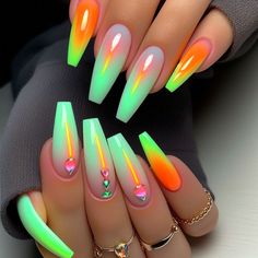 Neon Summer Nails Designs, Cute Flower Nails, Nails Black Coffin, Coffin Nails Black, Coffin Nails Short, Classy Coffin Nails, Summer Coffin Nails, Black Coffin Nails, Floral Nail Designs