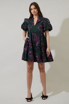 Say hello to the dress you can wear to almost any occasion. A classic pink floral motif lays against an emerald color to decorate the Anissa Floral Babydoll Dress. It features puff sleeves around the shoulders and three layers of tiers to compliment the dress. A split neckline is highlighted by billowy short sleeves in this mini dress. - Split neckline- Bubble sleeves- Babydoll- Pocket- Color: Emerald multiSize + Fit - Model is 5'9" and wearing size XS- Measurements taken from size S - Chest: 19 Floral Babydoll Dress, Bubble Sleeve, Emerald Color, Babydoll Dress, Floral Motif, Puff Sleeves, Say Hello, Pink Floral, Puff Sleeve