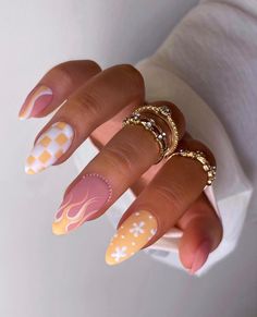 Checkered Nails, April Nails, Yellow Nails, Funky Nails, Pretty Acrylic Nails, Short Acrylic Nails, Nail Arts, Best Acrylic Nails