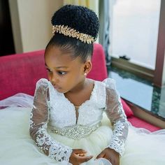 Flower Girl Wedding Hair, Wedding Hairstyles For Girls, Natural Hair Wedding, Black Wedding Hairstyles, Natural Wedding Hairstyles, Feminine Elegance, Bridal Hairstyle, Wedding Flower Girl Dresses