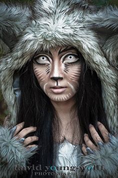 Haunted Makeup, Cosplay Crafts, Carnaval Make-up, Halloween Werewolf, Pumpkin Song, Creative Cosplay, Animal Makeup