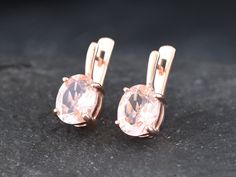 Gold Morganite Earrings set with a Created Morganite in a perfect diamond cut, flawless clarity & stunning pink color, at 10x8mm, 6 Carats in total. Dainty Pink Earrings made of made of Rose Gold ☞ thickest 18k Gold Plating on top of Solid 925 Sterling Silver ☞ made to last. Matching Pendant: www.etsy.com/uk/listing/880272805 Matching Ring - please ask me ⌛Last Pendant left ⌛ Details : ♥ Each item comes in a cute GIFT BOX ✓ ♥ GUARANTEE on the materials ✓ ♥ Morganite - perfect diamond cut, flawle Pink Diamond Earrings, Pink Drop Earrings, Morganite Jewelry, Morganite Earrings, Real Jewelry, Pink Earrings, Rose Earrings, Rose Gold Earrings, Pink Diamond