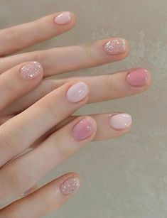 Pink Glitter Nails, Romantic Nails, Gel Nails Diy, Minimal Nails, Her Nails, Blush Nails, Pretty Gel Nails