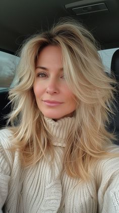 "Unleash Your Style: Eye-Catching Hair Ideas for Pinterest" Blonde Hair Transformations, Layered Haircuts For Medium Hair, Long Face Hairstyles, Haircuts For Medium Hair, Long Faces, Hair Color And Cut, Mid Length Hair, Long Hair Cuts