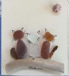 Seaglass And Pebble Art, Cat Sea Glass Art, Sea Glass Cat, Beach Glass Art Ideas, Sea Glass Pictures, Beach Glass Projects