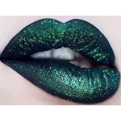 Emerald City Makeup, Saint Patricks Day Makeup, Holiday Lip, Green Lips, Artsy Ideas, Day Makeup Looks