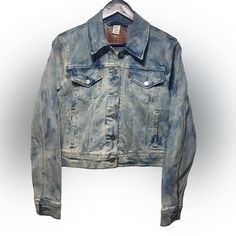 Nwt Condition No Flaws Fitted Distressed Denim Blue Outerwear, Fitted Distressed Blue Outerwear, Fitted Denim Blue Washed Outerwear, Fitted Blue Distressed Outerwear, Fitted Acid Wash Denim Outerwear, Fitted Washed Blue Denim Jacket For Streetwear, Fitted Long Sleeve Acid Wash Denim Jacket, Levi's Washed Outerwear For Fall, Fitted Washed Blue Denim Jacket For Fall