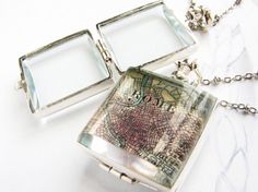 Beveled glass locket necklace, personalized womens jewelry, square glass locket pendant, custom locket bridal necklace, gift for her Glass Locket Pendant, Wedding Locket, Crystal Locket, Living Locket, Sterling Silver Locket, Oval Locket, Glass Locket, Heart Locket Necklace, Personalized Mother's Day Gifts