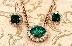 *  Swarovski Emerald Christmas Wedding Jewelry, brilliant in their pure Emerald color *  Beautiful minimalist Holiday Earrings, Swarovski 8.5mm Xirius Chatons completely surrounded by CZ Crystals, available in Lever-Back or Posts *  A stunning adjustable Necklace Chain and Pendant with 12mm Square Cushion Cut Swarovski Stones *  The brilliant Crystal Xirius Chatons Bracelet can be ordered with all Emerald Crystals or a mix and match, as shown. *  Each pair or Set of these Christmas Earrings, Bracelet and Necklace will be wrapped in a lovely gift box Thank you for visiting my shoppe! PLEASE NOTE: Retain your tracking/customs numbers until delivery; I am not responsible for any items lost in the mail. Emerald Christmas Wedding Jewelry,Brilliant Swarovski Stones and CZ Crystals,Holiday Neckla Sparkling Christmas Wedding Jewelry, Rose Gold Jewelry For Christmas Wedding, Elegant Christmas Jewelry For Formal Occasions, Elegant Christmas Formal Jewelry, Wedding Jewelry With Rhinestones For Christmas, Christmas Wedding Jewelry With Rhinestones, Christmas Wedding Rhinestone Jewelry, Emerald Christmas, Holiday Necklace