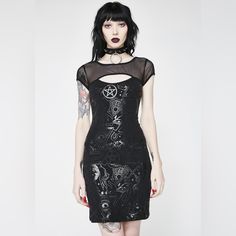 Killstar Grave Girl Bodycon Dress Size Xl. New Without Tags. Never Worn,Perfect New Condition! Sold Out Deadstock!!! Kitties And Bones And Planchettes, Oh My! We're Pretty Sure They Didn't Leave Anything Out With This Black On Black Pattern, Seen Here On This Fitted Grave Girl Bodycon Dress From Killstar! This Spellbinding Little Number Features An All Mesh Yoke, Short Cap Sleeves And A Keyhole Feature On The Chest For A Little Peek-A-Boo Action. Materials: -95% Cotton -5% Elastane Non-Smoking H Gothic Short Sleeve Mini Dress For Night Out, Gothic Short Sleeve Dress For Night Out, Edgy Short Sleeve Dress For Alternative Fashion, Fitted Short Sleeve Dress For Alternative Fashion, Short Sleeve Fitted Dress For Alternative Fashion, Black Short Sleeve Dress For Alternative Fashion, Gothic Rock Fashion, Gothic Imagery, Gothic People