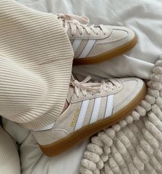 #adidas #adidassneakers #adidasgazelle #beige