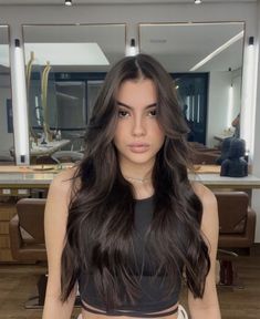 Curled Face Framing Layers, Chocolate Brown Hair With Layers And Curtain Bangs, Long Hair Cuts For Wavy Hair, Long Haircut With Layers Face Framing Thick Hair, Long Layered Haircuts With Face Framing Wavy Hair, V Cut Hair, Pretty Hair Cuts, Cabello Hair, Hair Inspiration Long