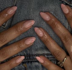 Short Almond Nude Nails, Almond Nude Nails, Nude Nail Inspo, Structured Manicure, Simple Gel Nails, Casual Nails, Simple Acrylic Nails, Work Nails, French Acrylic Nails