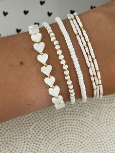 Diy Homemade Jewelry, Homemade Bracelets With Beads, Homemade Beaded Bracelets, Homemade Bracelet, Homemade Bracelets, Preppy Jewelry, Diy Jewelry Unique, Diy Bracelet Designs, Beads Bracelet Design