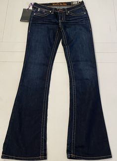 Jeans are New with tags, as is. See photos for condition and measurements. No # size but measurements. Thank you. Early 2000s Jeans, Flattering Jeans, Clueless Outfits, Cute Pants, I'm With The Band, Jeans Y2k, Cute Everyday Outfits