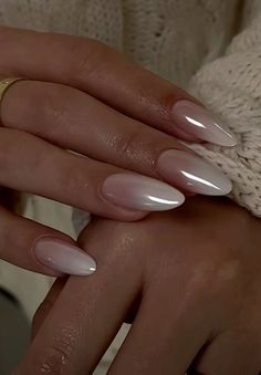 Simple Nails For Photoshoot, Gel X Nails Classy, Nails Acrylic Almond Chrome, Clean Black Nail Designs, Subtle Bling Nails, Classy Nails Dip, Engagement Shoot Nails Ideas, Wedding Nails Aesthetic, Short Almond Manicure