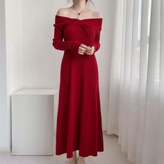 Shipping: Worldwide Express Shipping AvailableDelivery time: 7-15Days Fast ShippingReturns: Fast refund, 100% Money Back Guarantee. Ripped Jeans Style, Midi Dress Elegant, Hepburn Style, Long Sweater Dress, Slim Dress, Sweater Dress Women, Cotton Maxi, Maxi Dress Cotton, Maxi Knit Dress