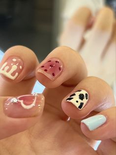 Nail Info, Korean Nails, Cute Pastel Wallpaper, Chic Nails, Cute Acrylic Nails, Pretty Nails, Cute Nails