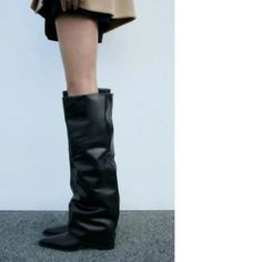 Over The Knee Leather Boots. Gaiter Detail. Pointed Toe. Heel Height: 3 Inches (7.7 Cm) Brand Zara Color Black Composition : Upper 100% Cow Leather Lining 100% Cotton Sole 100% Styrene Butadiene Rubber Insole 100% Goat Leather Condition New With Tag New In 2023 Leather Knee-high Boots With Flat Heel For Winter, Leather Knee-high Winter Evening Boots, Leather Knee-high Boots For Winter Evenings, Chic Formal Heeled Boots With Flat Heel, Faux Leather Knee-high Boots With Round Toe For Evening, Evening Knee-high Boots With Round Toe In Faux Leather, Elegant Flat Heel Faux Leather Boots, Fall Party Knee-high Calf Leather Boots, Formal Flat Heel Faux Leather Boots