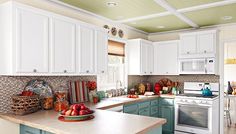 Cara menghitung kitchen set sangat wajib kamu ketahui sebelum memutuskan untuk membuatnya sendiri di rumah. Dengan perhitungan yang tepat, kamu akan terhindar dari biaya yang membengkak! Property People, apakah kamu tertarik menggunakan kitchen set di rumah? Kitchen set adalah perangkat berbentuk kabinet yang berfungsi sebagai area tempat penyimpanan peralatan dapur. Kitchen set biasanya terdiri dari […]
Posting Cara Menghitung Kitchen Set Disertai Simulasi dan Harga Terbaru ditampilkan... Kitchen Cabinet Molding, Lowes Kitchen Cabinets, Two Toned Kitchen Cabinets, Kitchen Cabinet Crown Molding, Kitchen Cabinet Sizes, Kitchen Cabinets Color Combination, Affordable Cabinets, Two Tone Kitchen Cabinets, Kitchen Cabinet Trends