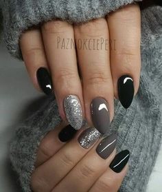 Aztec Makeup, Nagellack Trends, Classy Nail Designs, Fall Nail Art Designs, Silver Nail, Her Nails, Classy Acrylic Nails, Gray Nails, Fall Nail Art