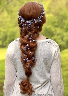 Viking Wedding Hairstyles, Hair Garland Wedding, Princess Hairstyle, Hair Garland, Viking Wedding, Ball Hairstyles, Beautiful Braided Hair, Fantasy Princess, Favorite Hairstyles