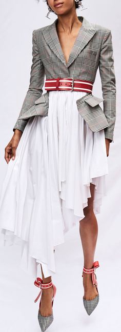 Resort 2018Monse Cooler Look, Fashion Runway, Clothing Inspiration, Womens Fashion Trends, Look Chic, Moda Fashion, Street Style Women