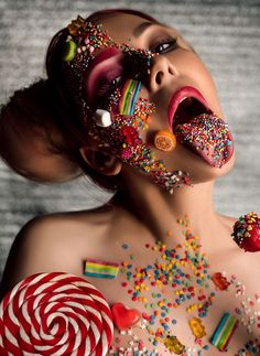 Creative Birthday Makeup Looks, Candy Photography, Hair Fascinators, Photo Repair, Pink Donut, Candy Halloween