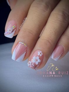 Uñas Delicadas Y Sencillas, Nails Frances, Nails Pics, Gel Toe Nails, Nails Yellow, Spring Acrylic Nails, Gel Nail Art Designs, Lavender Nails, Nails Today