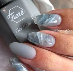 Korean Marble Nails, Quartz Nails Tutorial, Iceland Nails, Mylar Nail Art, Nail Designs Marble, Nail Art Marble, Mylar Nails, Nail Art Creative, Short Fall Nail Designs