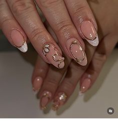 Short Almond Nails Gold, French Fade Nails, Fade Nails, Acrylic Nails Almond Shape, Blush Pink Nails, Nail Designs Colors, French Fade, Hand And Finger Tattoos, Eye Nail Art