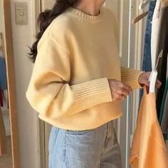 Looks Pinterest, Pastel Outfit, Pullover Outfit, Yellow Outfit, Korean Girl Fashion, Mode Inspo, 가을 패션, Mode Vintage, Korean Outfits