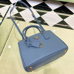 Size: Standard Size It comes with Dust box, Care manual, Tag, and Paper bag. Lady Bags, Shopping Tote Bag, New Handbags, Crossbody Shoulder Bag, Women Rings, Contact Us, Womens Watches, Wellness Design, Paper Bag