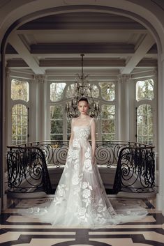 Bridal Spring 2025 Hanbok Wedding Dress, Chic Bridal Dress, Wedding Invatations, Hanbok Wedding, Spring 2025, Fantasy Wedding, Designer Wedding Gowns