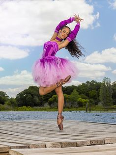 Mayara Magri principal dancer at Royal Ballet in our favorite pieces from this year’s first launch! Royal Ballet