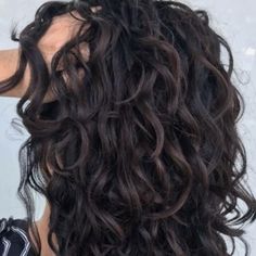 2B Hair Guide The Mestiza Muse Type 2b Hair, 2b Hair, Medium Curly Hair, Heat Hairstyles, Wavy Hair Care, Porous Hair, Medium Curly, No Heat Hairstyles, Best Haircuts