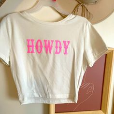 White Top With Pink Glitter Print, Never Worn. Would Be Super Cute For A Concert! Glitter Print, Pink Glitter, White Top, White Tops, Pink White, Crop Top, Super Cute, Womens Sizes, Womens Tops