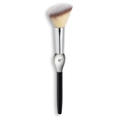 Ideal for use with cream and powder blushes, this makeup brush perfectly applies your prettiest flush of color. Features ultra-plush, award-winning brush hair. Blush Application, Naturally Pretty, French Boutique, How To Apply Blush, Best Makeup Brushes, Flawless Makeup Application, Makeup Brush Cleaner, Medium Skin Tone, How To Clean Makeup Brushes